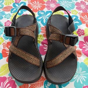Chaco Women's Brown and Black Strappy Sandals